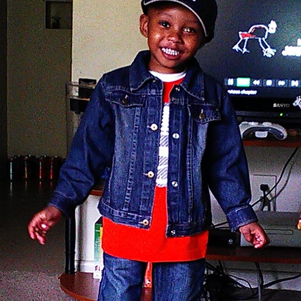 Meet your Posher, Cassandra